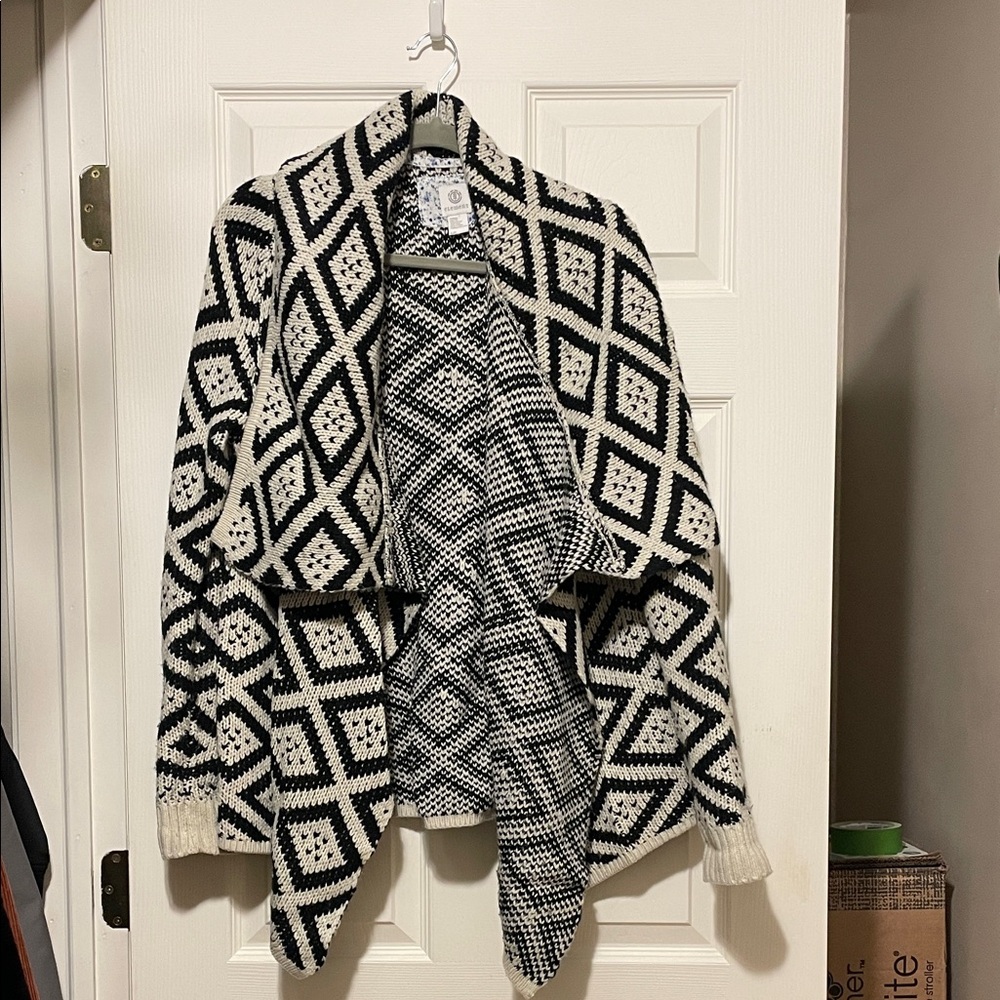 Element Black and White Geometric Cardigan